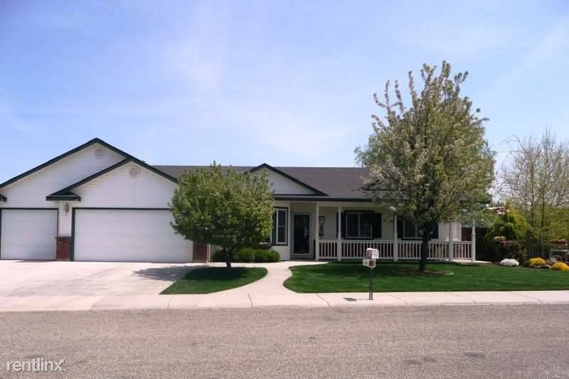 Foto principal - 3 br, 2 bath House - 1886 S. Labrador Pl