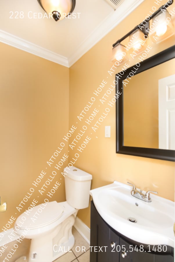 Foto del edificio - 228 Cedar Crest