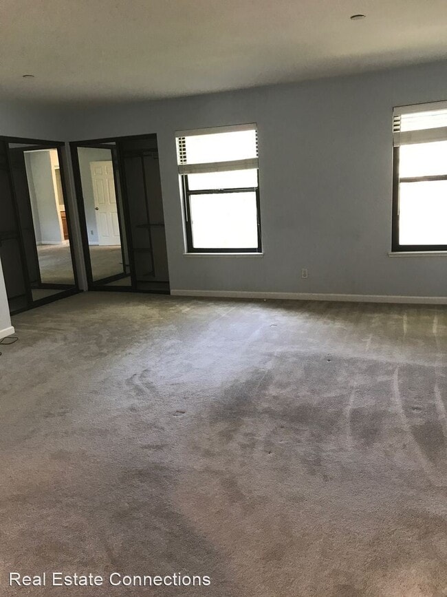 Foto del edificio - 4 br, 2.5 bath House - 967 La Mesa Terrace...