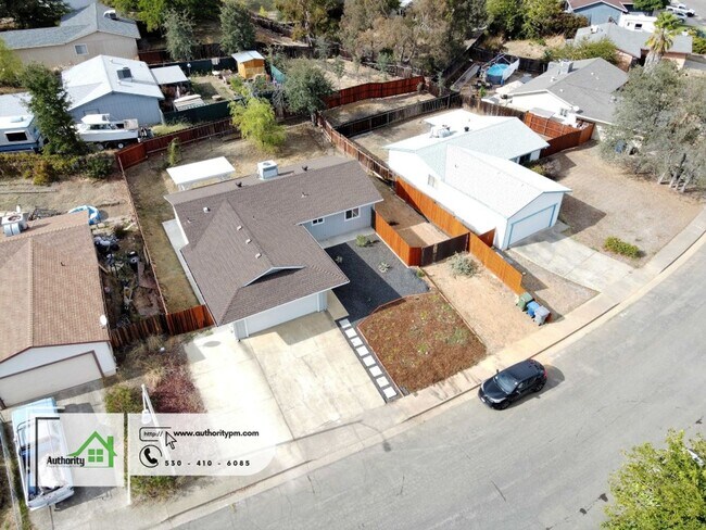 Building Photo - 1127 Jaxon Way