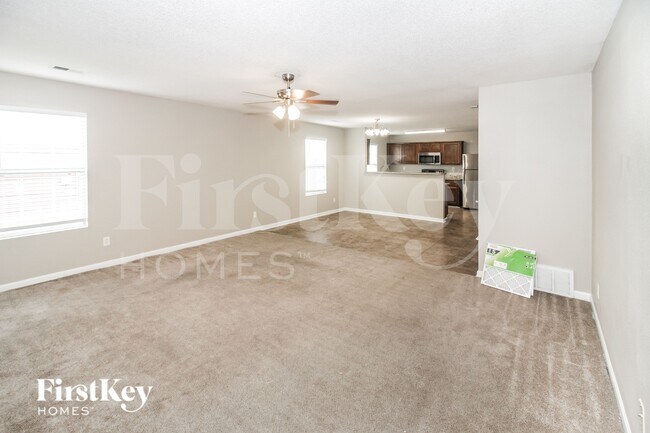 Foto del edificio - 4628 Sweet Whisper Ln