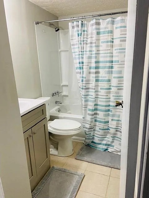 Foto del edificio - 6366 Cherylbrook Ln