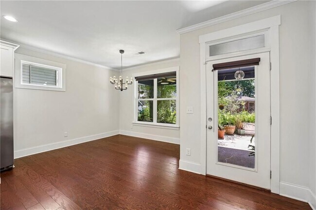 Foto del edificio - 875 Beryl St SW