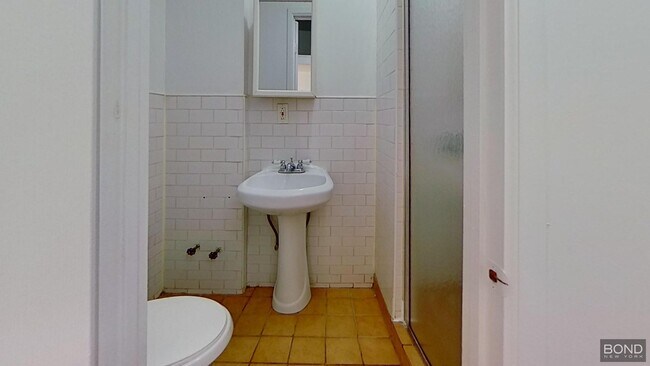 Foto del edificio - 168 Rivington St
