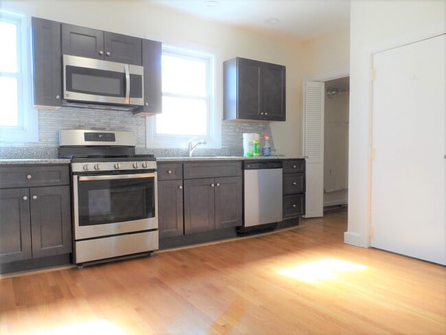 Building Photo - 313 Cardinal Medeiros Ave