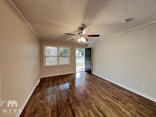 Foto del edificio - 311 E Morrow Ave