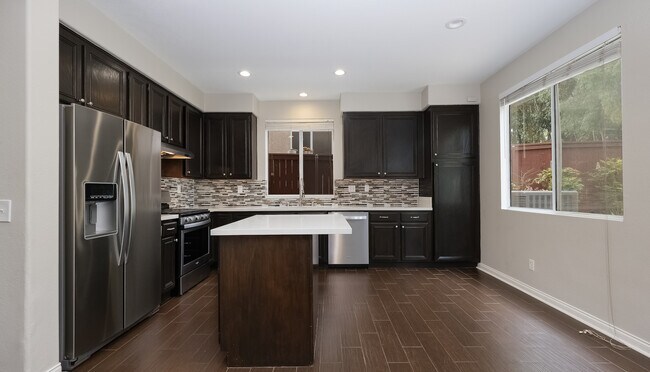 Building Photo - 4720 Milano Way