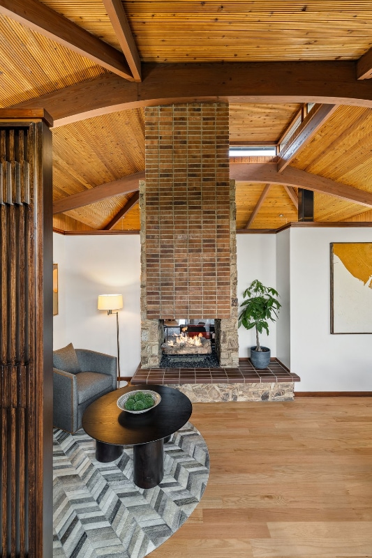 Photo - 7158 Joyce Way House