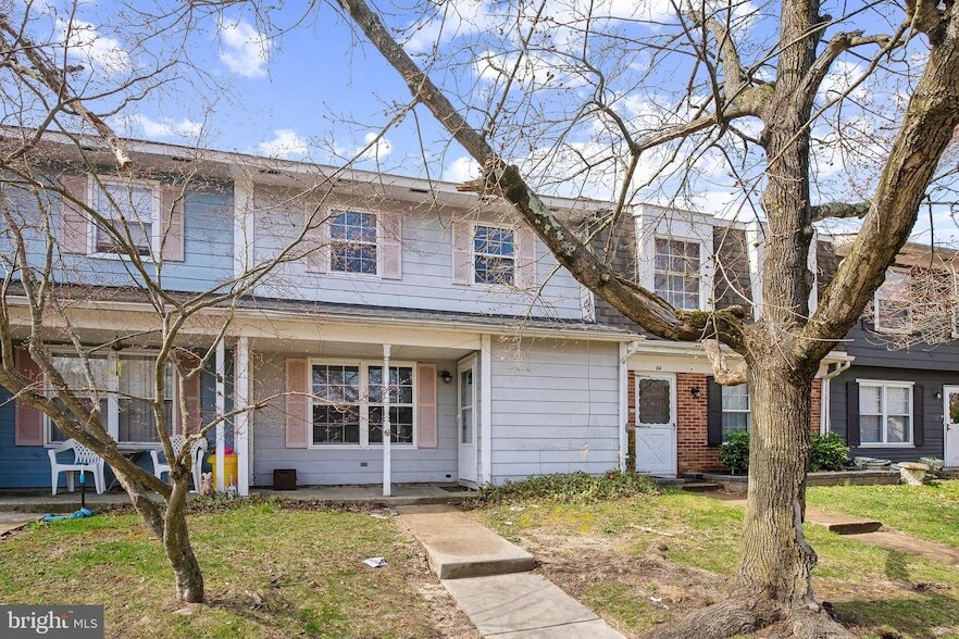 Foto principal - 63 Villanova Ct