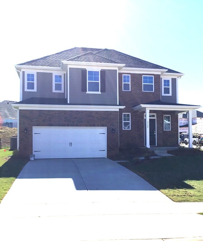 Building Photo - 2122 Laurel Vlg Cir