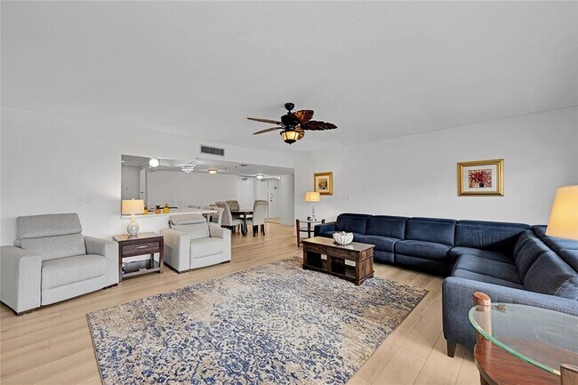 Foto del edificio - 3750 Galt Ocean Dr