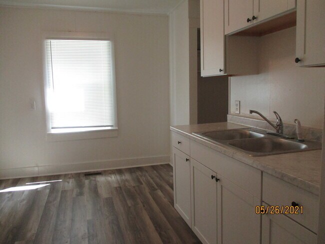 Building Photo - 386 Lizzie Ct NW