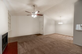 Summerlin at Concord Apartment Homes photo'