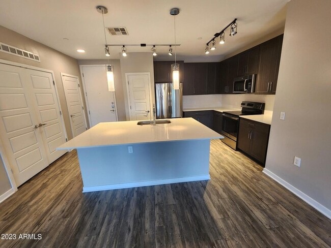 Photo - 200 E Thomas Rd Apartment