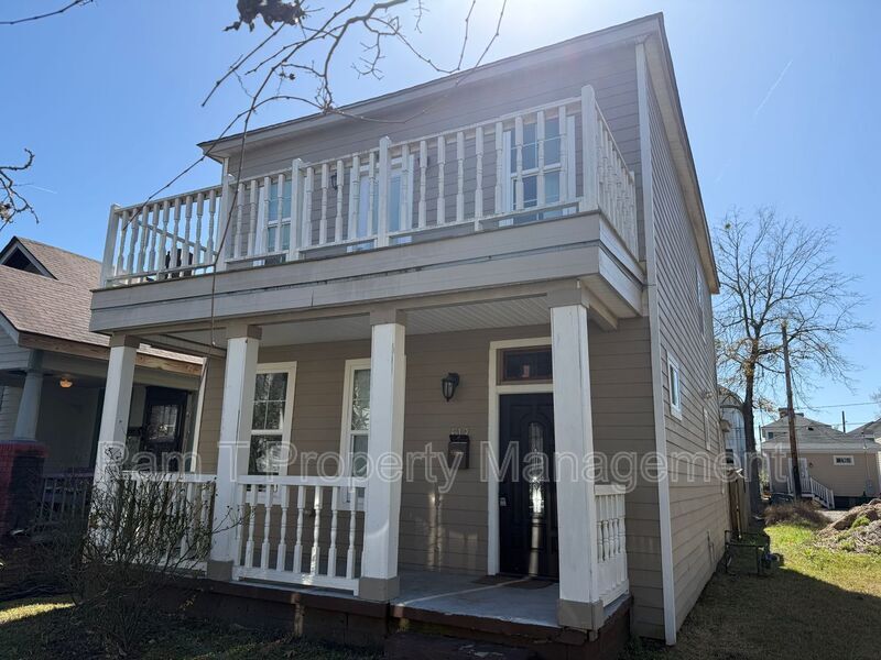 Foto del edificio - 513 E 33rd St