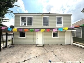 Building Photo - 106 Hanover St