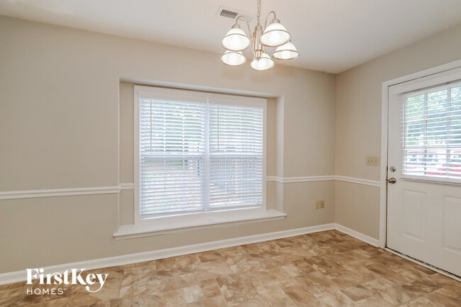Foto del edificio - 4600 Pine Cove Rd