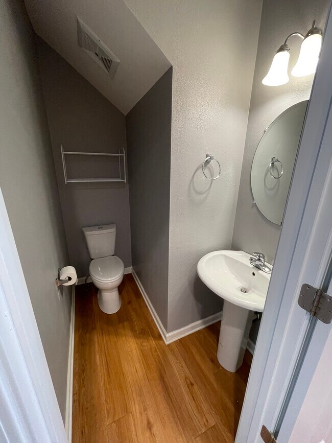 Half bath downstairs - 7514 Lords Chapel Dr