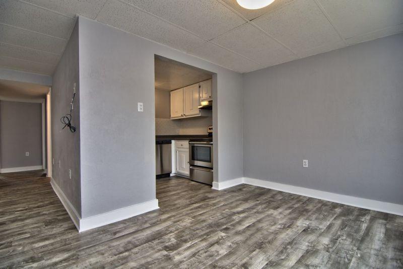 Building Photo - 100 Parkway Blvd