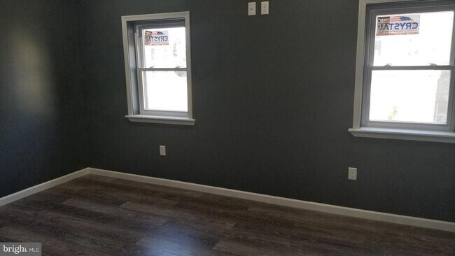 Foto del edificio - 2153 Ridge Ave