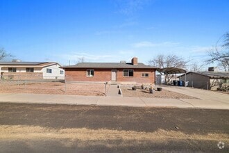 Building Photo - 992 N 2050 E