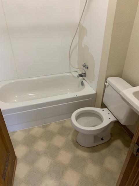 Building Photo - 1509 St Clair Ave