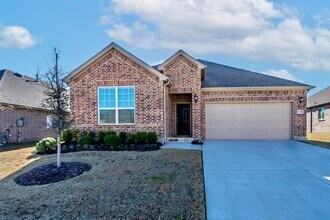 Building Photo - 1260 Sharp St