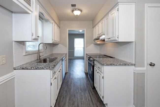 Foto del edificio - 517 Haverford Dr