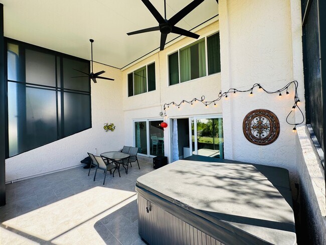 Building Photo - 4302 Sunray Ct