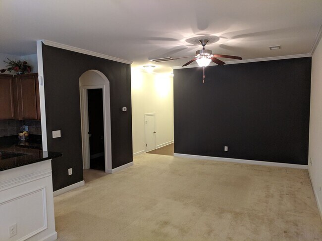 Foto del edificio - Steele Creek area townhome