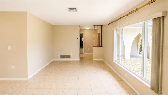 Foto del edificio - 3435 Dunbar Dr