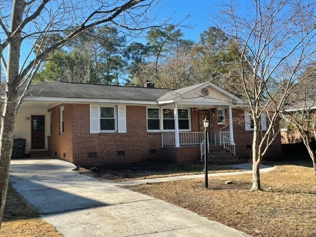 Large Front Porch - 3044 Beechaven Rd