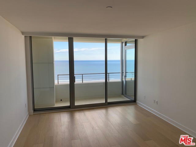 Foto principal - 1221 Ocean Ave