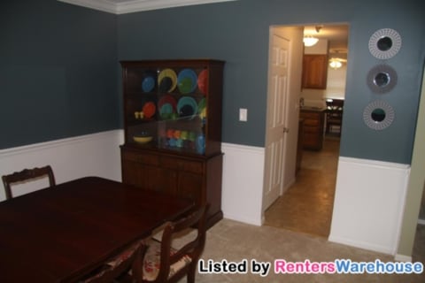 Building Photo - 2030 Honey Ridge Ct