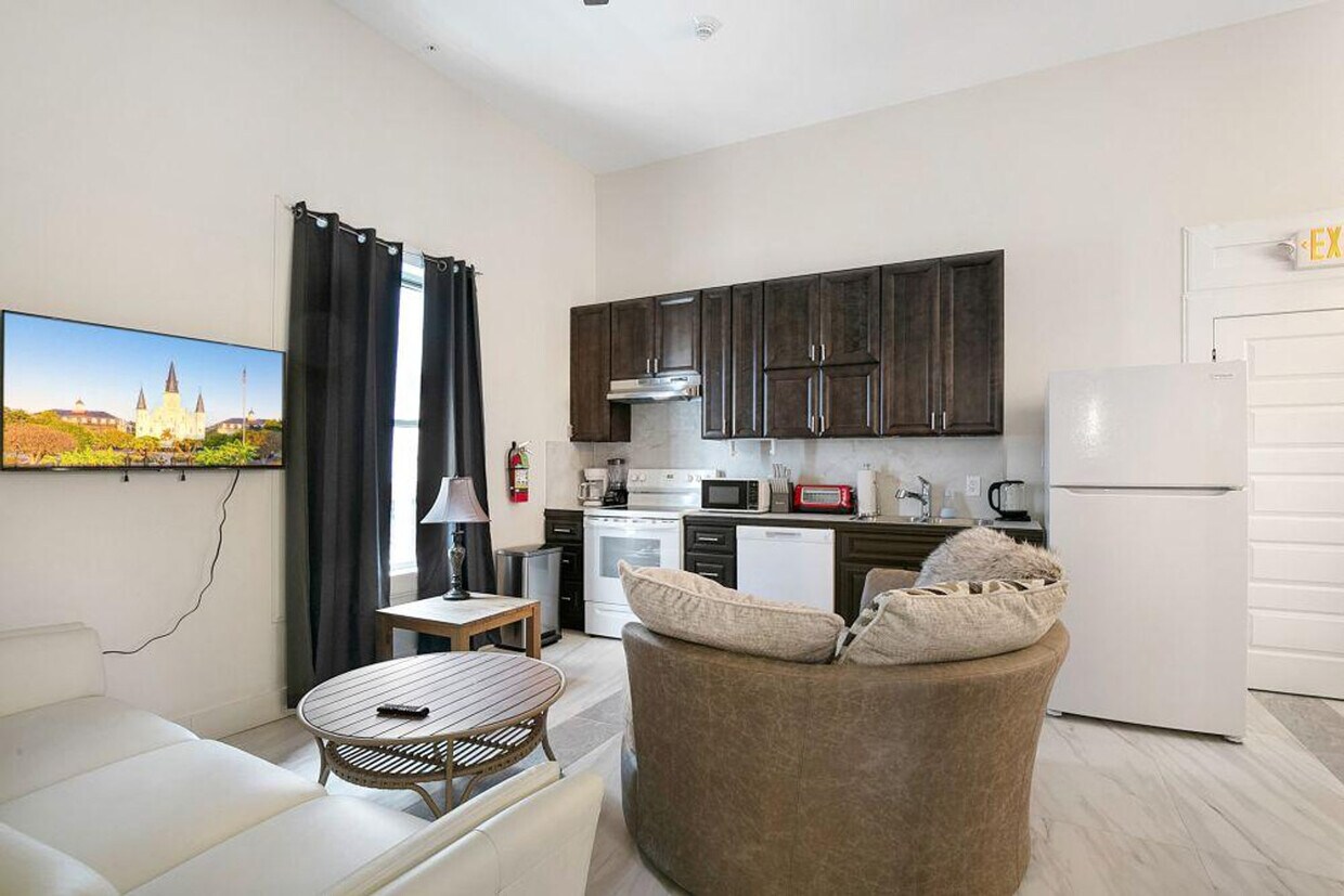 Foto principal - 1609 Baronne St