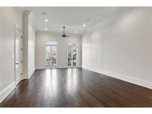 Building Photo - 2802 Magazine, LLC