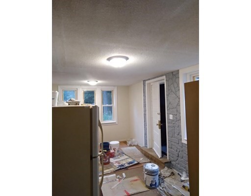 Building Photo - 10 Agawam St