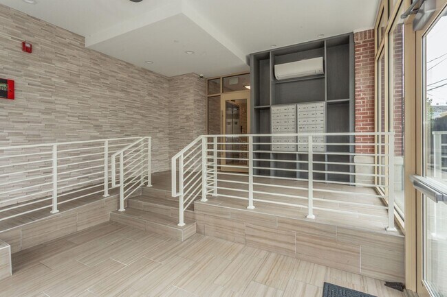 Foto del edificio - 3 Perrine Ave