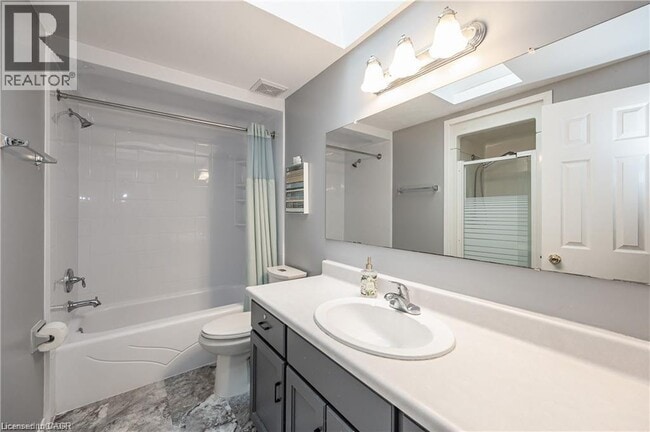 Building Photo - 108 Jackpine Pl