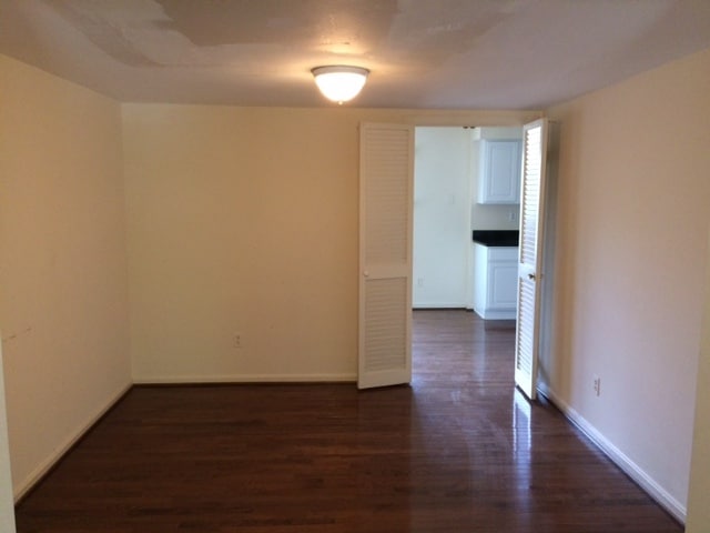 Building Photo - 3088 Covington St