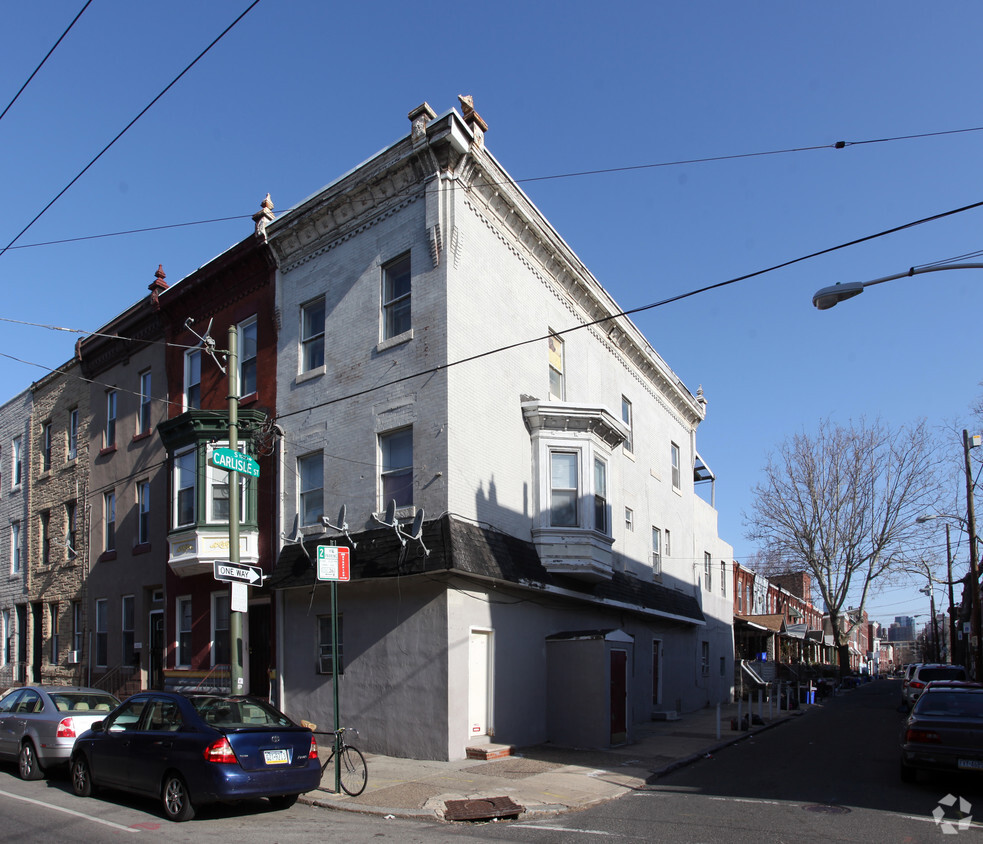 Primary Photo - 1423 Tasker St
