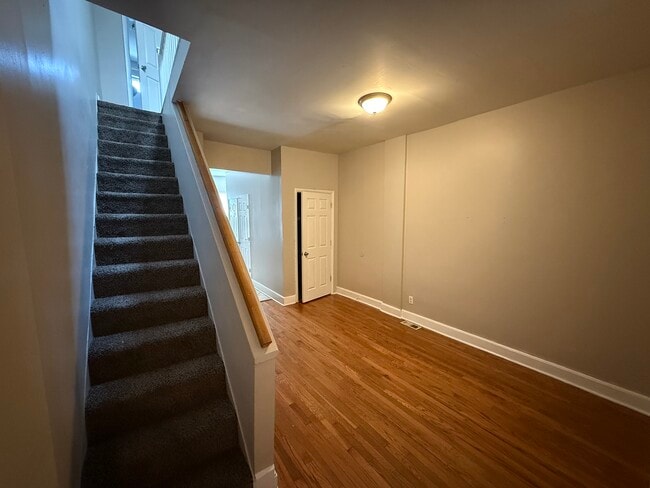 Building Photo - 1205 Glyndon Ave