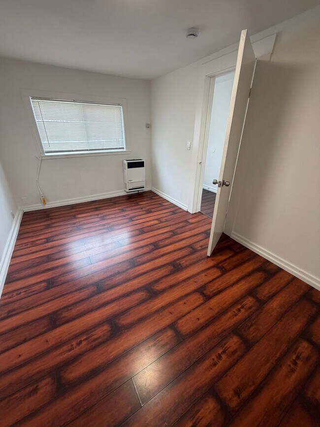 Foto del edificio - 544 32nd St