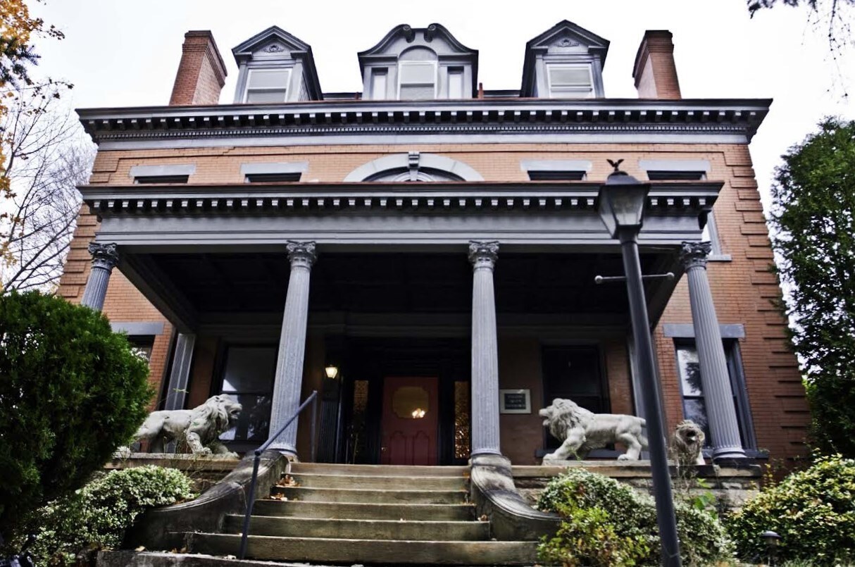 Primary Photo - 6055 Jackson St