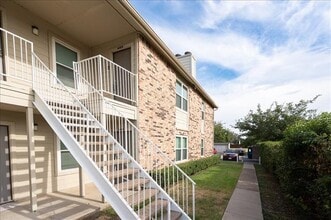 Building Photo - 2200 E Trinity Mls Rd