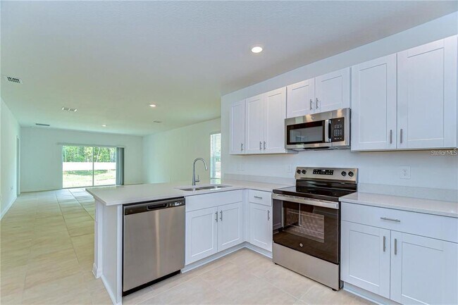 Foto del edificio - 13341 Tropical Breeze Wy