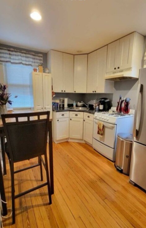 Foto del edificio - 24 Oakwood Ave
