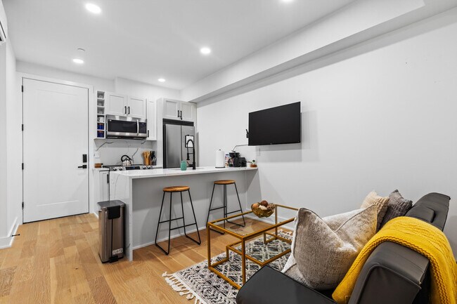 Foto del edificio - 1726 H St NE