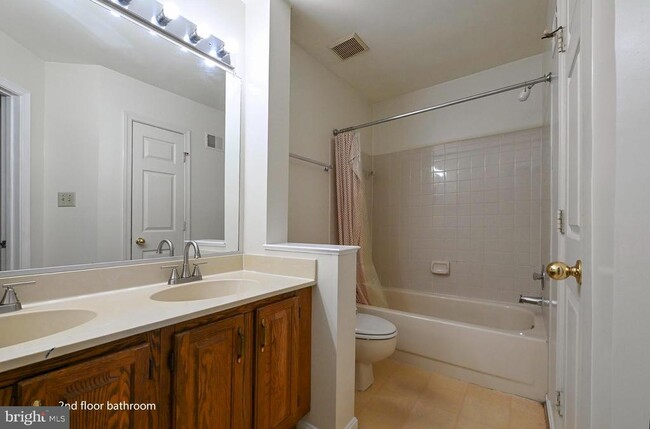 Building Photo - 8535 Harvest View Ct
