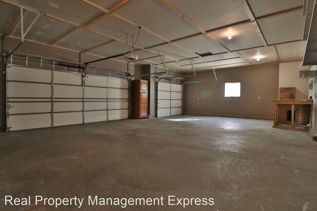 Building Photo - 4 br, 2 bath House - 4909 W Jacks St